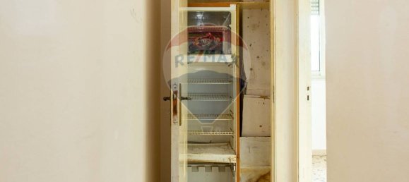 2 bedrooms Apartment in Valverde, Italy No. 232486 8