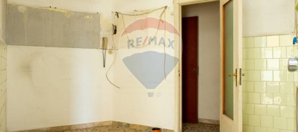 2 bedrooms Apartment in Valverde, Italy No. 232486 3