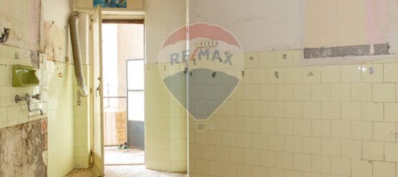 2 bedrooms Apartment in Valverde, Italy No. 232486 4