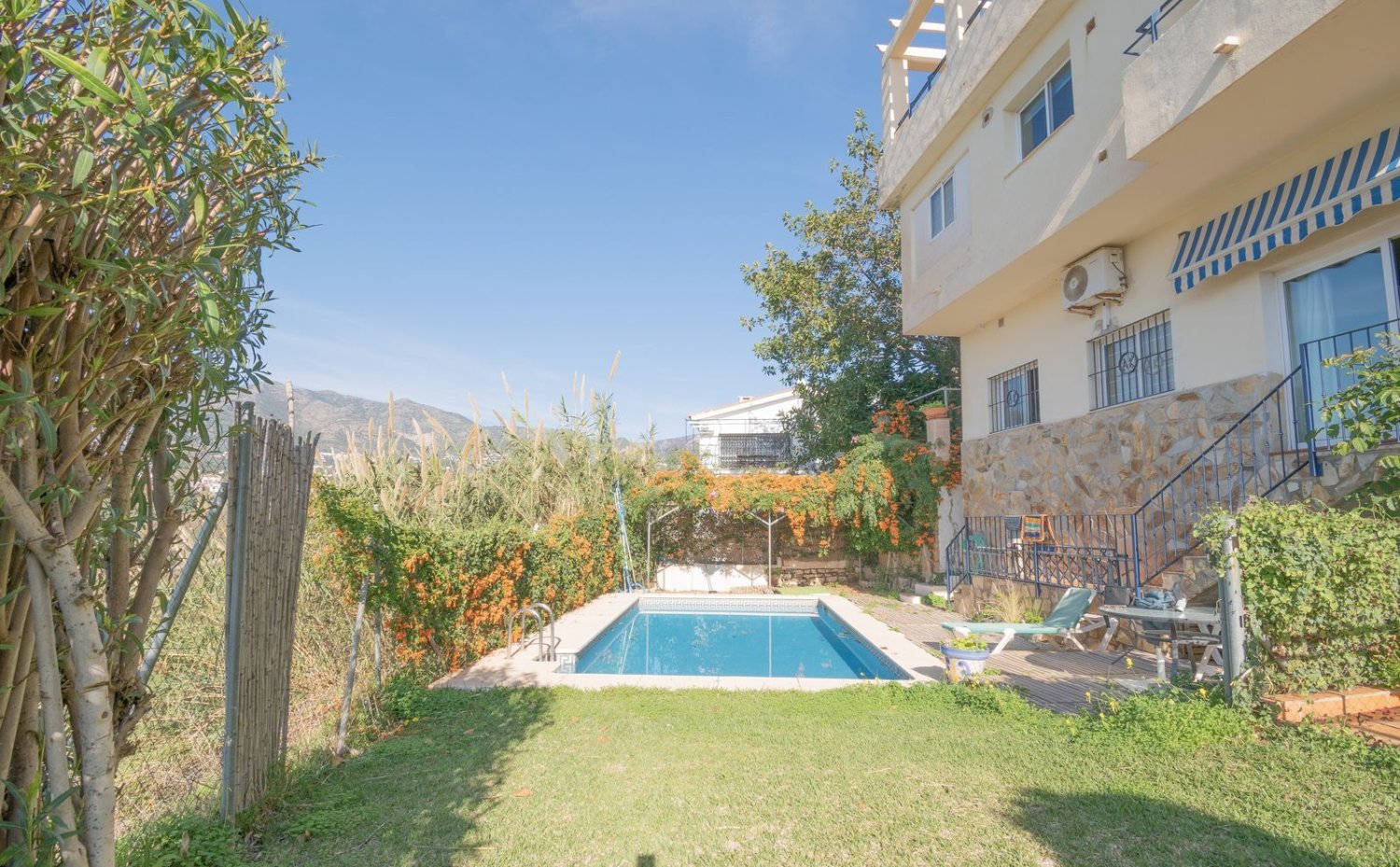 Moradia em banda T5 em Fuengirola, Spain N.º 140319