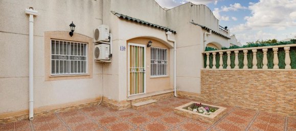 2 bedrooms Townhouse in Torrevieja, Spain No. 186430 6