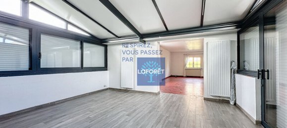 4 bedrooms House in Talmas, France No. 68313 5