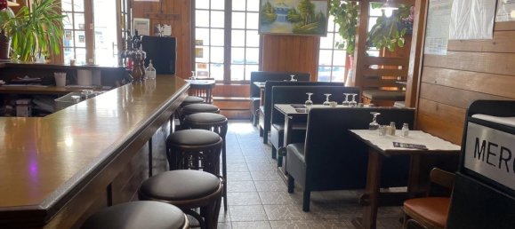 Gewerbliche Immobilie in Villers-Cotterets, France 440m², Nr. 70255 2