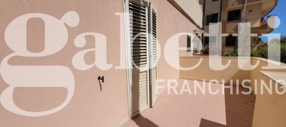 3 bedrooms Villa in Syracuse, Italy No. 242858 9