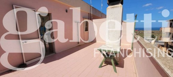 3 bedrooms Villa in Syracuse, Italy No. 242858 17