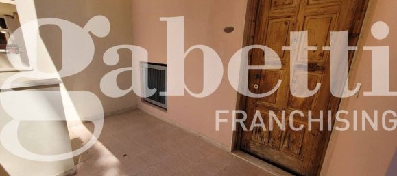 3 bedrooms Villa in Syracuse, Italy No. 242858 8