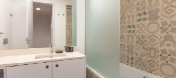 2 bedrooms Duplex in Lisbon, Portugal No. 117510 3