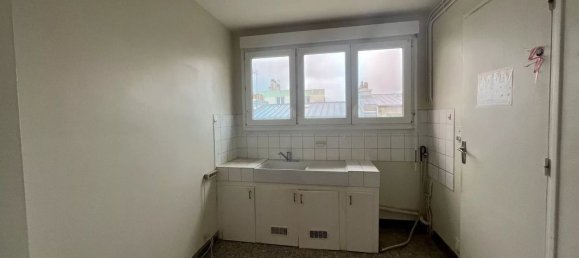 2 bedrooms Apartment in Brest, France No. 285901 6