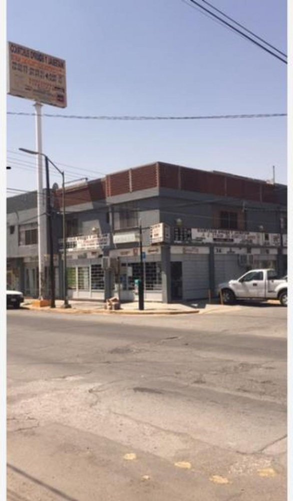  Building in Playa Vicente, Mexico No. 200045