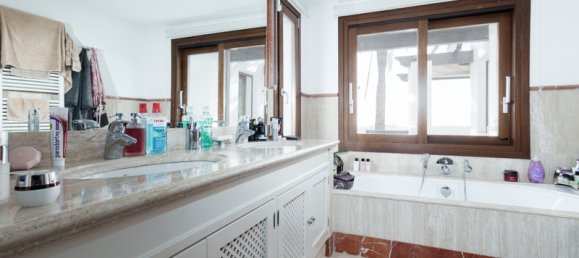 4 Schlafzimmer Stadthaus in Malaga, Spain, Nr. 105938 24