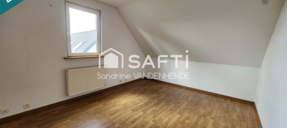 2 bedrooms House in Hirson, France No. 303672 8