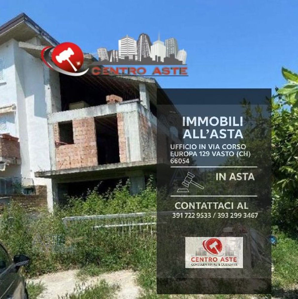  عقار تجاري في Tortoreto, Italy 115متر مربع رقم 284992