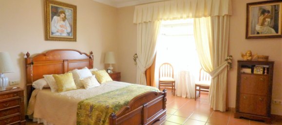 5 bedrooms House in Marbella, Spain No. 26861 14