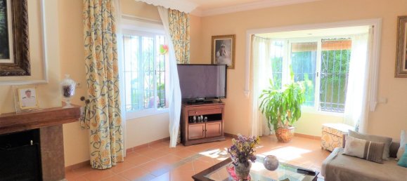 5 bedrooms House in Marbella, Spain No. 26861 9