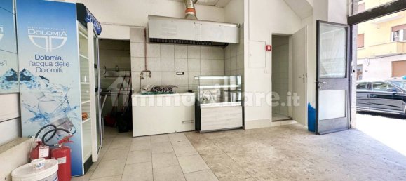 Imóvel comercial de 2 divisões em Trieste, Italy N.º 302201 3