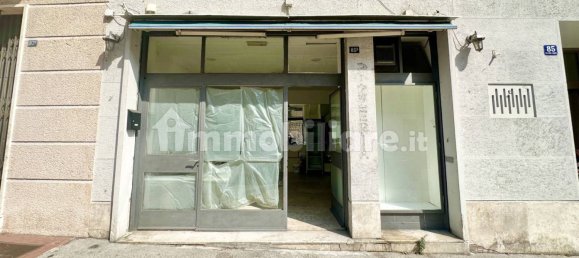 Imóvel comercial de 2 divisões em Trieste, Italy N.º 302201 19