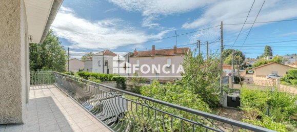 3 Schlafzimmer Haus in Roanne, France, Nr. 329499 5