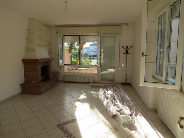 3 chambres Maison à Viareggio, Italy No. 91342