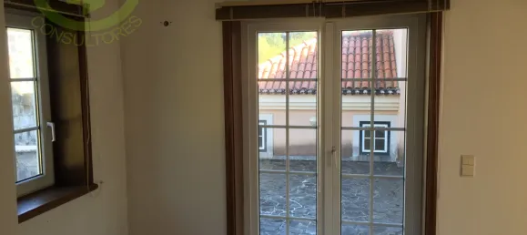 Дом с 5 спальнями в Синтра, Португалия № 48980 11