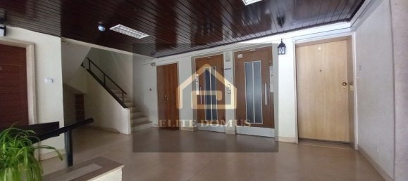 3 bedrooms Apartment in Corroios, Portugal No. 85849 2