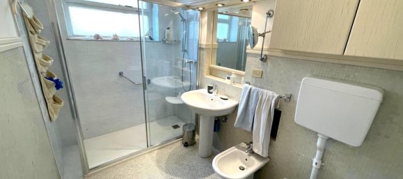 5-Zimmer Wohnung in Udine, Italy, Nr. 259098 19