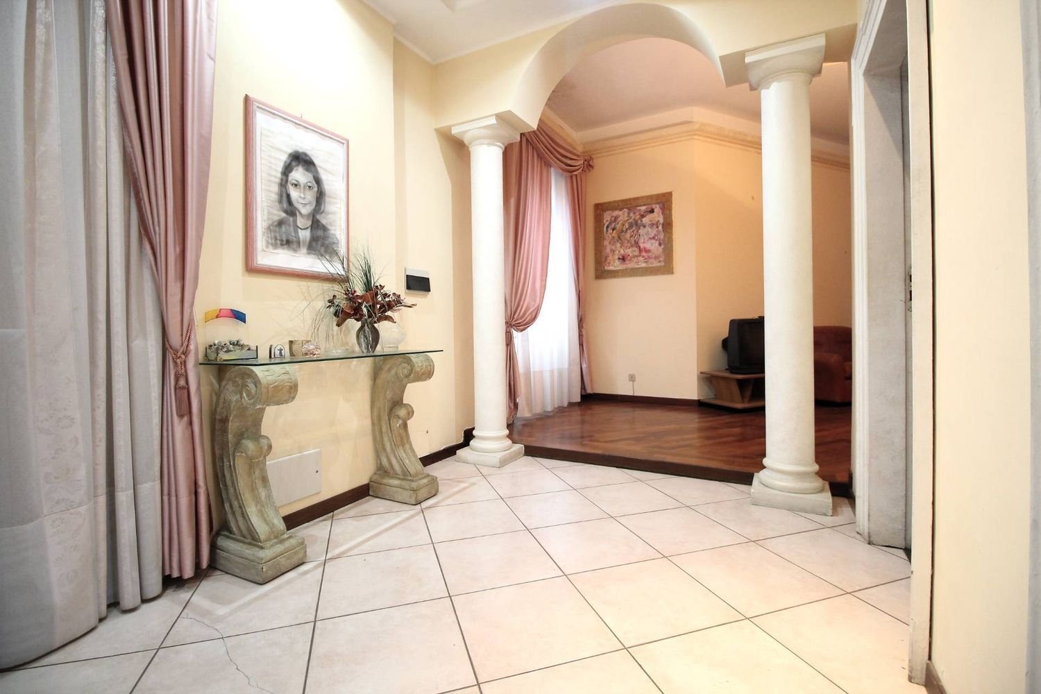 Квартира с 4 комнатами в Кьяравалле Чентрале, Италия № 276617