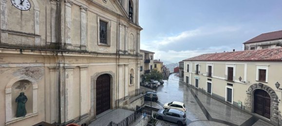 Квартира с 4 комнатами в Кьяравалле Чентрале, Италия № 276617 18