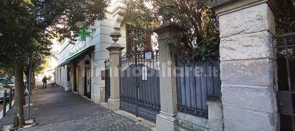 3 bedrooms Apartment in Rome, Italy No. 114989 13