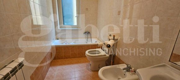 Casa de 3 habitaciónes en Messina, Italy No. 15570 6