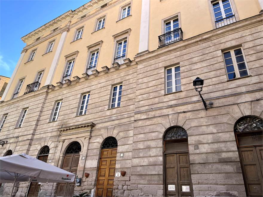 3 bedrooms Apartment in Ozieri, Italy No. 102443