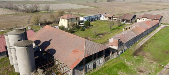 11 rooms House in Gaggiano, Italy No. 40835 13