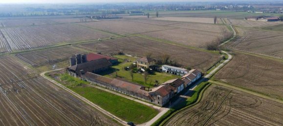 11 rooms House in Gaggiano, Italy No. 40835 18