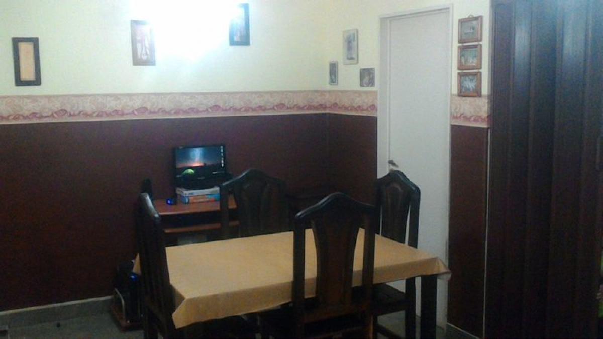 Apartamento de 2 dormitorios en Bermúdez, Argentina No. 75368