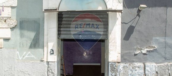 30m² Commercial property in Catania, Italy No. 52957 8