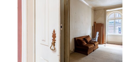 6 bedrooms Castles in Lisbon, Portugal No. 120507 8