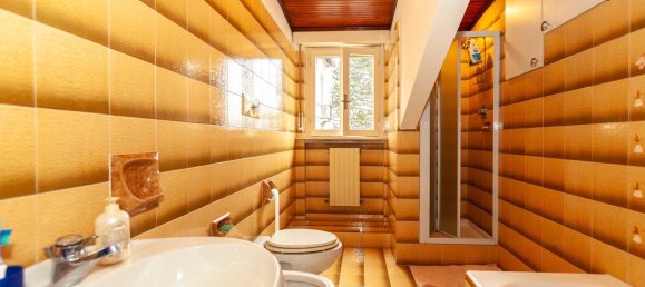 4-salle Appartement à Locate Varesino, Italy No. 68444 16