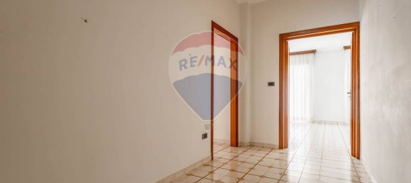 Apartamento de 7 habitaciónes en Triggiano, Italy No. 235001 6