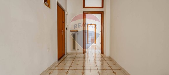 Apartamento de 7 habitaciónes en Triggiano, Italy No. 235001 8