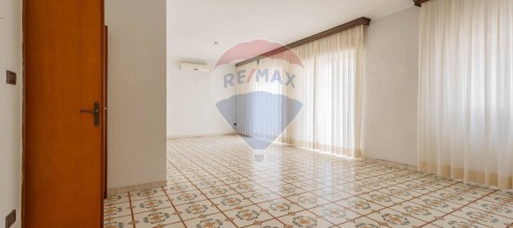Apartamento de 7 habitaciónes en Triggiano, Italy No. 235001 23
