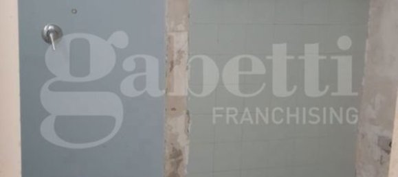 55m² Office in Torre Annunziata, Italy No. 344535 6