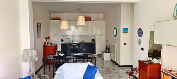 3 rooms Apartment in Genoa, Italy No. 278107 4