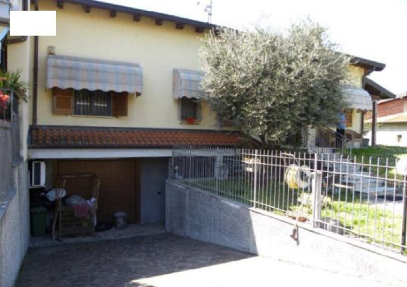 4-salle Villa à Cornaredo, Italy No. 115297