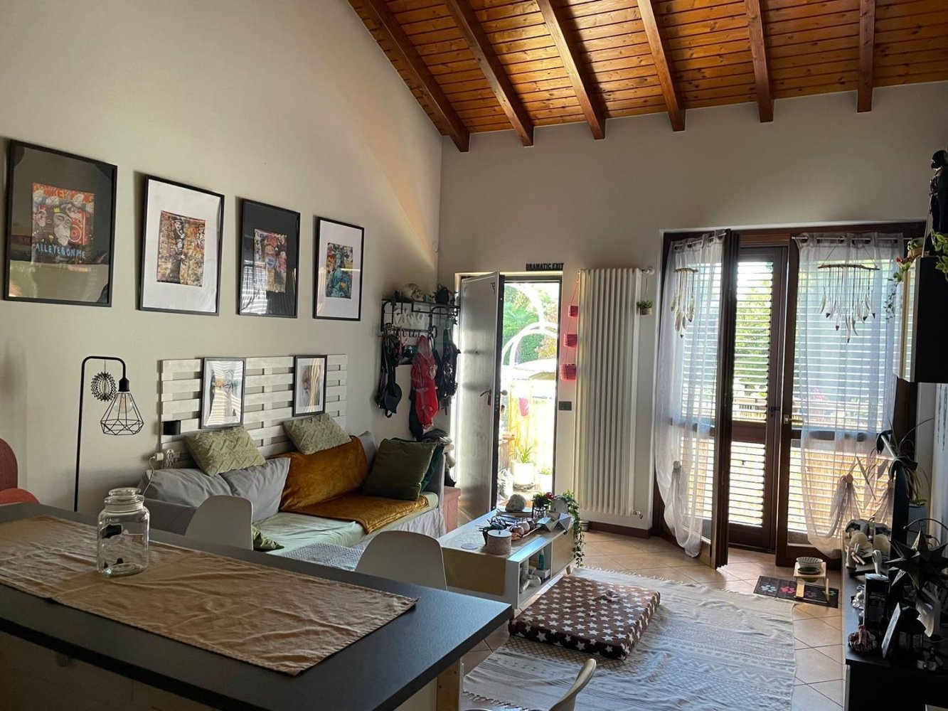 3 غرف نوم شقة في Castelletto sopra Ticino, Italy رقم 339580