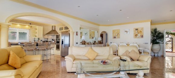 4 bedrooms Villa in Moraira, Spain No. 178301 17