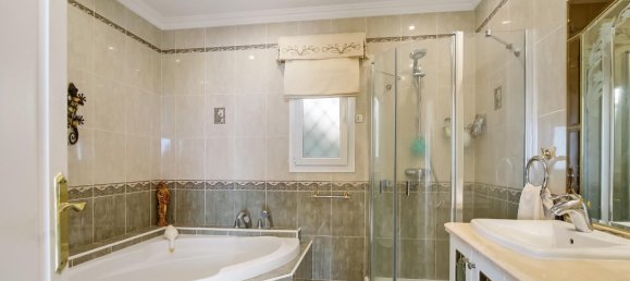 4 bedrooms Villa in Moraira, Spain No. 178301 5