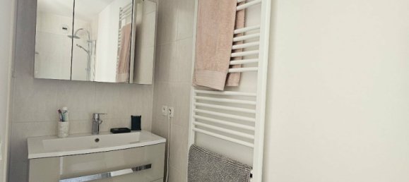 3 Schlafzimmer Wohnung in Bayonne, France, Nr. 361862 9