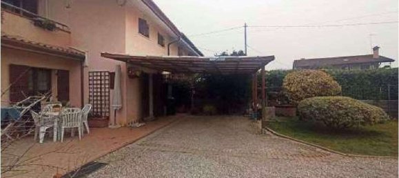 Casa de 7 habitaciónes en Vedelago, Italy No. 298953 6