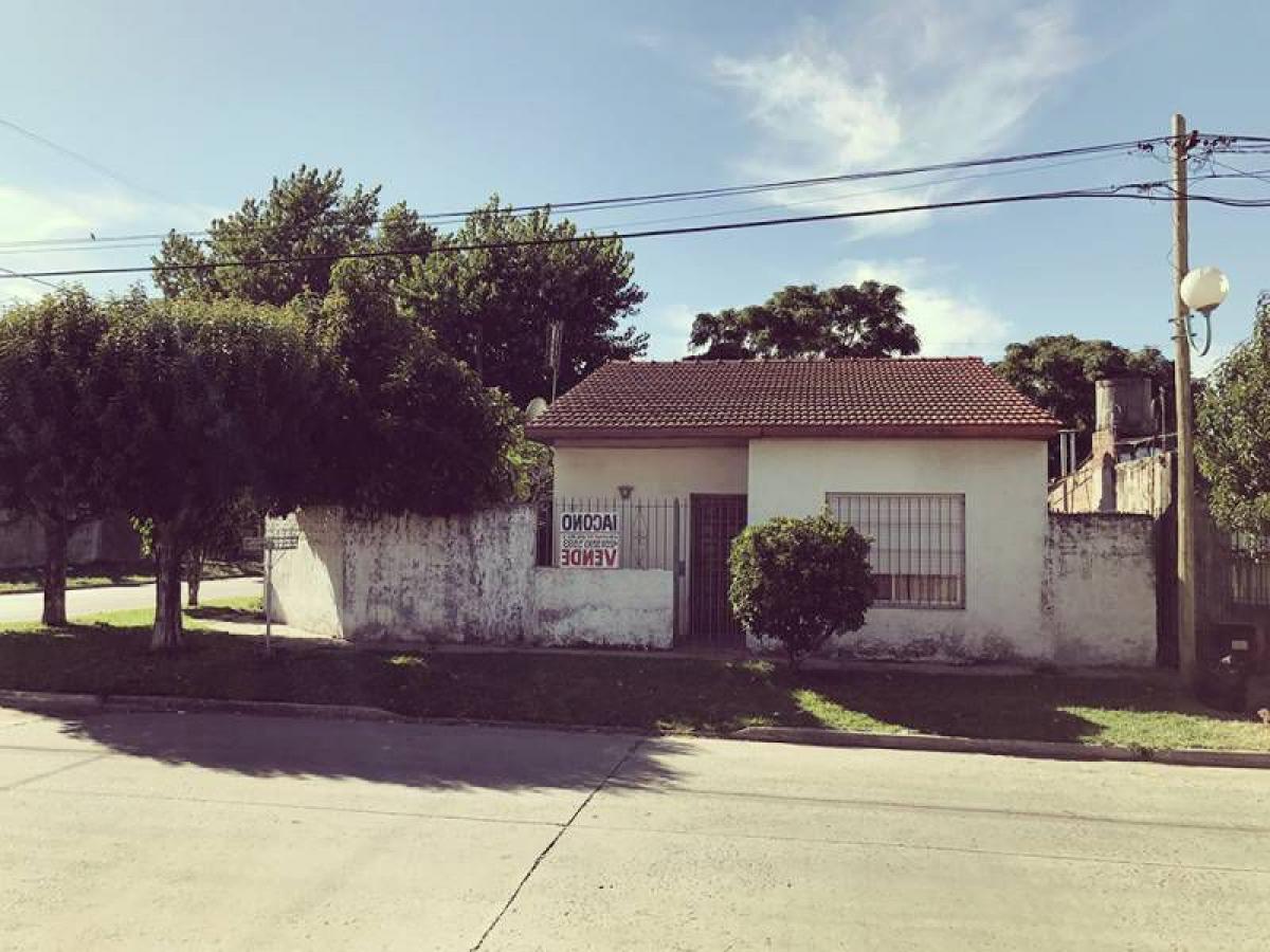 2 Schlafzimmer Haus in Quilmes, Argentina, Nr. 56613