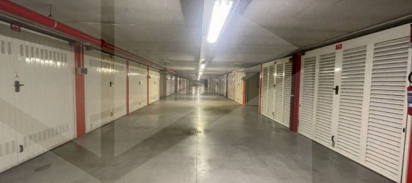 Garaje de 1 habitación en Milan, Italy No. 241277 4