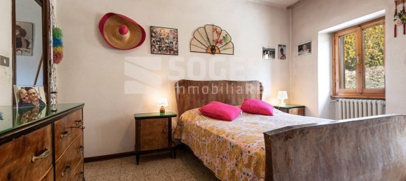Apartamento de 5 habitaciónes en Arezzo, Italy No. 79485 30